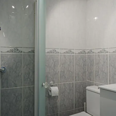 Apartment Lovely Two Bedroom Calahonda - 475 Meter From The *