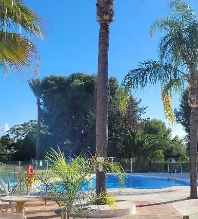 Apartment Lovely Two Bedroom Calahonda - 475 Meter From The *