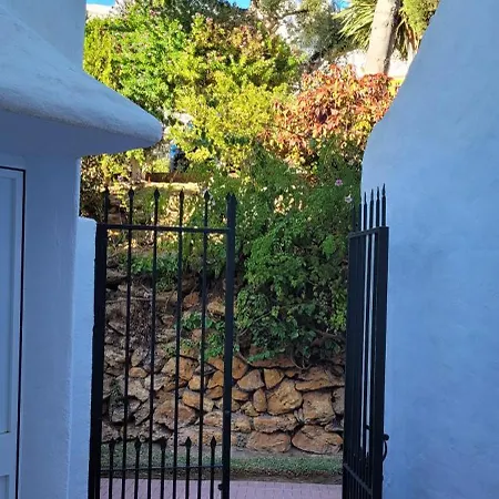 Lovely Two Bedroom Calahonda - 475 Meter From The