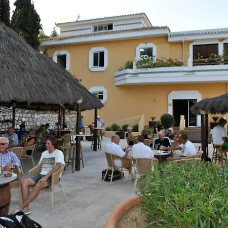 Lovely Two Bedroom Calahonda - 475 Meter From The * Sitio de Calahonda