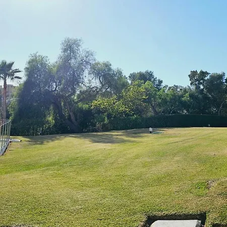 Apartment Lovely Two Bedroom Calahonda - 475 Meter From The Sitio de Calahonda